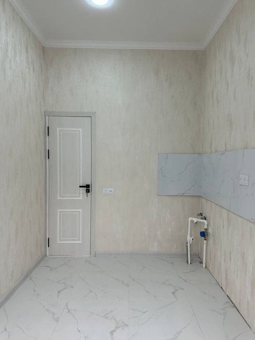 Массив панельный 1ком. продаю