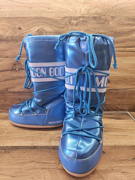 Кожени апрески Moon Boot