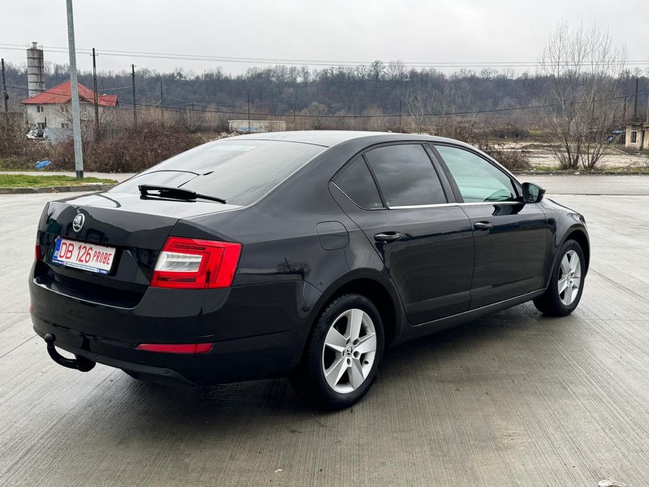 Skoda Octavia   1,2 Benzina