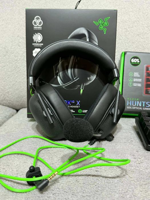 Razer Huntsman Mini + Razer BlackShark V2 X