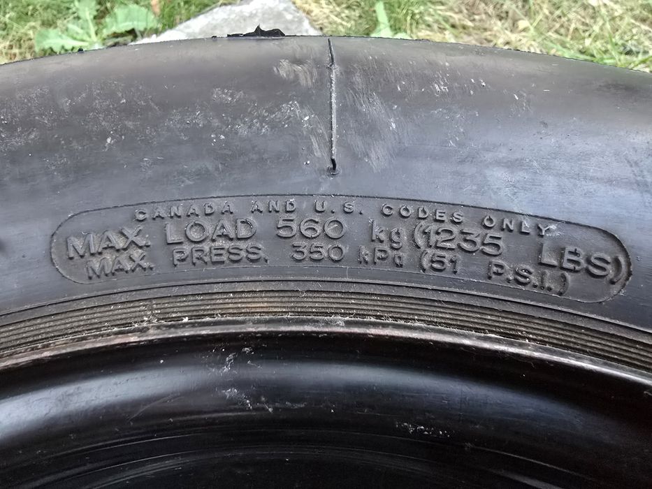 Vând Roată rezervă Logan nefolosită (jantă oțel + anvelopă) 185/65 R15