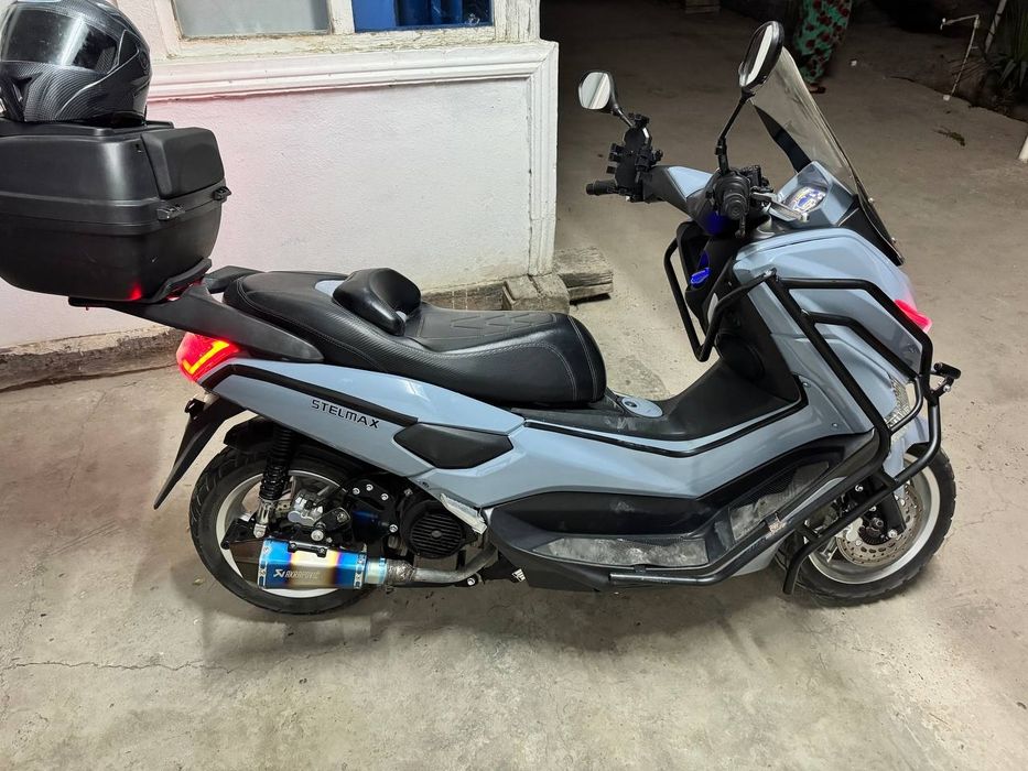 Model: N max  Xolati: Ideal  Tezligi: 90-100km/h