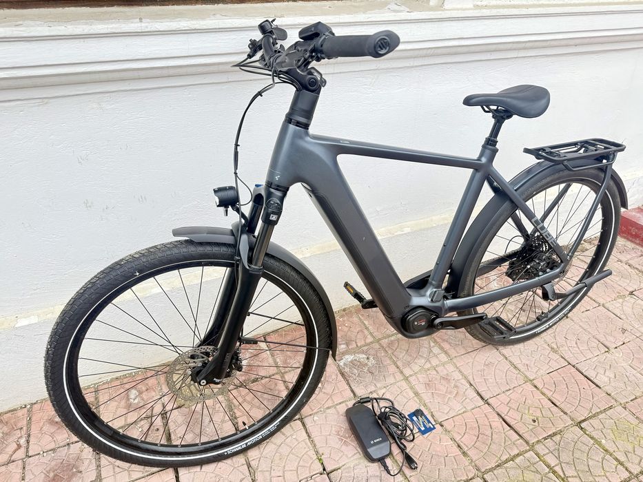 Bicicleta electrica Cube kathmandu One  L Bosch CX 100NM bat800 185km