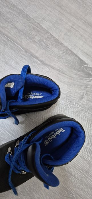 Тёплая детская обувь.