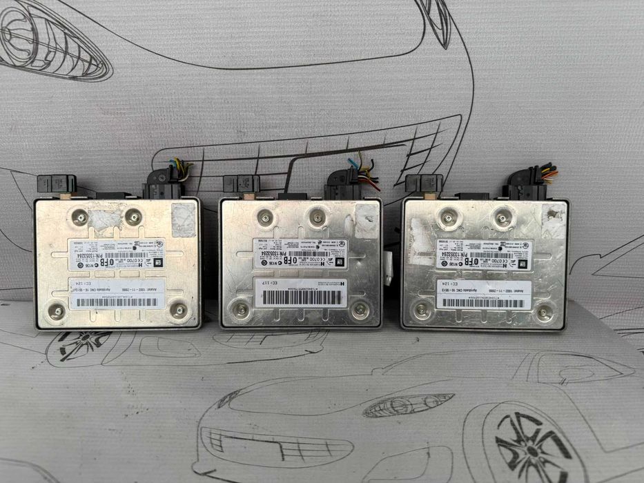 Modul Bluetooth / Telefon UHP High (3 BUC.) Opel Astra J 13353284 2011 / [2010-2015] / (5E3)
