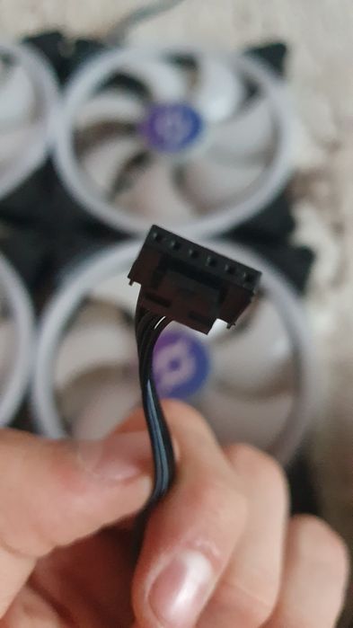 4 ventilatoare AQIRYS Cetus 140mm ARGB