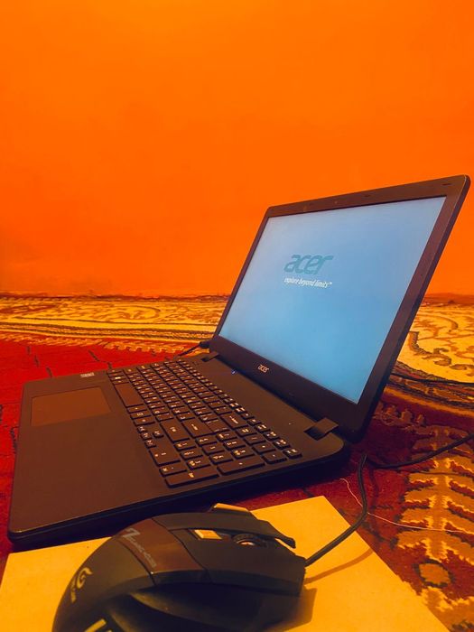 Ноутбук сатылады 1 тб Aser