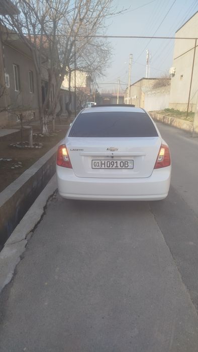 Gentra sotiladi srochni