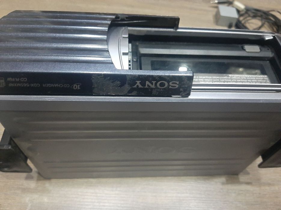 Sony x-Xplod mp-3 cd changer на 10дисков