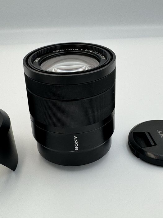 sony Zeiss 16-70mm F4 ZA OSS