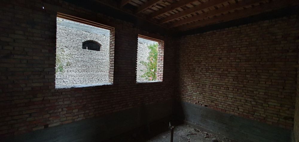 Марґилон шахар Киргули мозорда