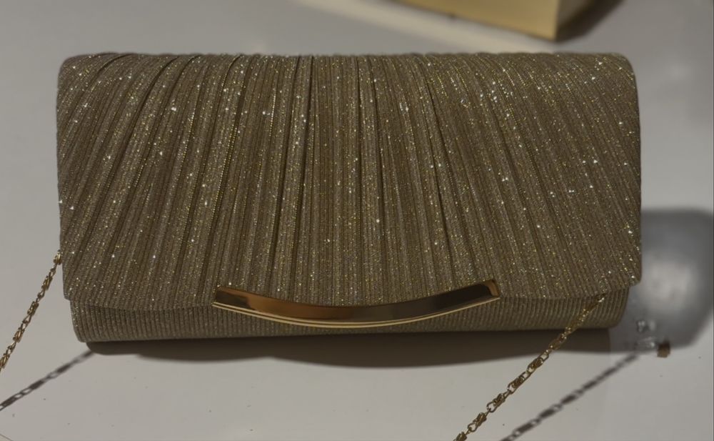 Официална чанта Златиста