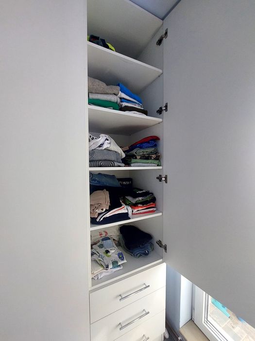 Dulap dormitor în 3 uși