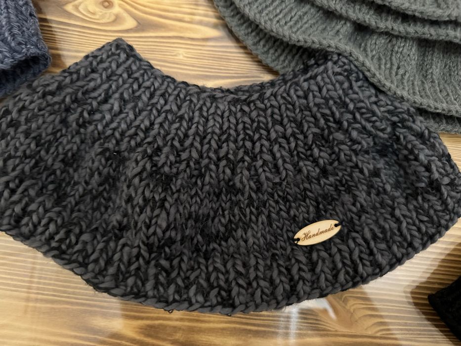 Продам манишки