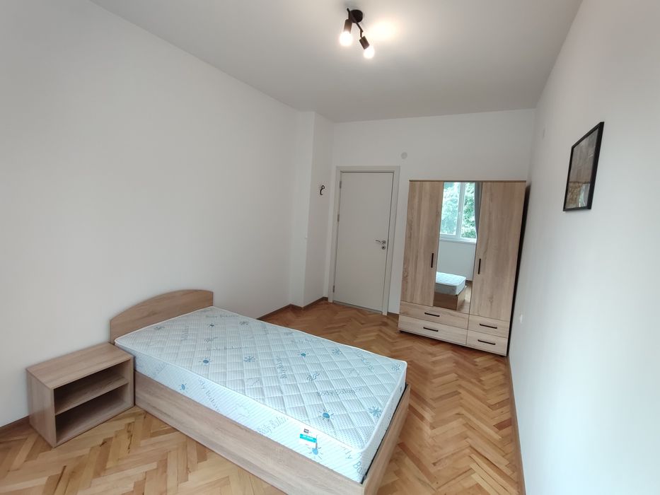 Дава се под наем Четиристаен апартамент в Видин, Център - 100 кв.м за 560 € - Снимка #5