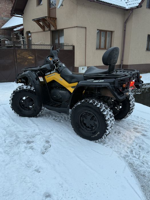 CAN-AM  outlender 800R
