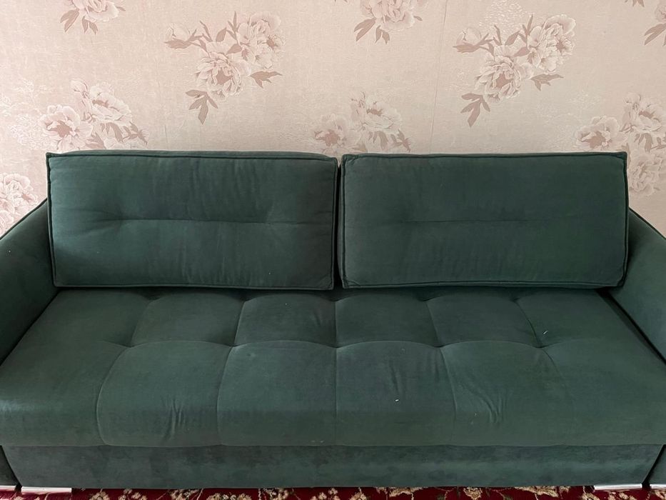 Продам диван в отличном состоянии