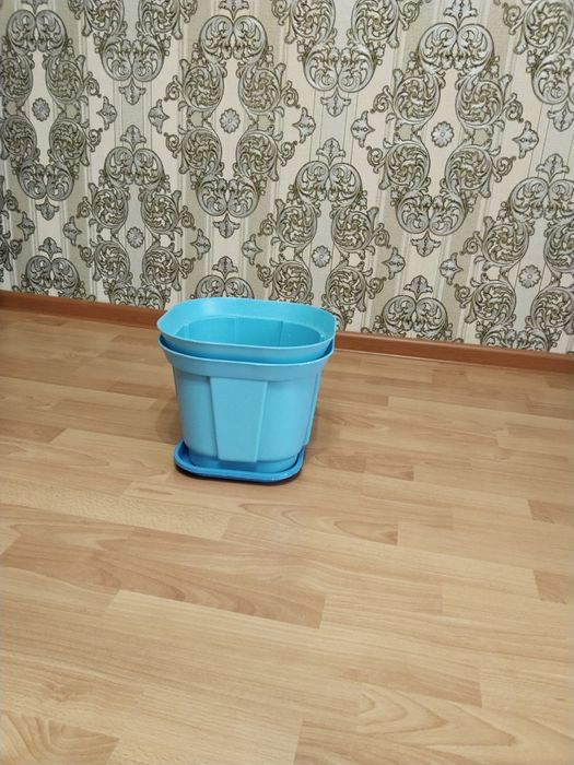 Продам горшки для цветов
