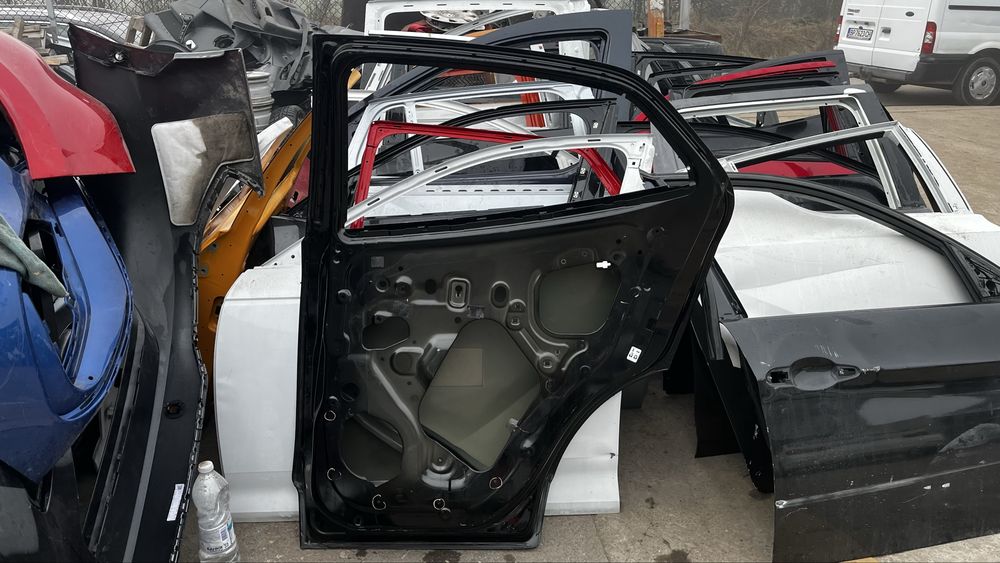 Opel Mokka врата задна дясна и предна дясна