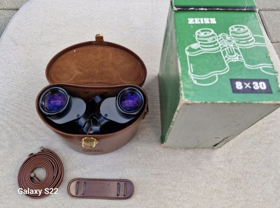 Binoclu Carl Zeiss Oberkohen 8x30
