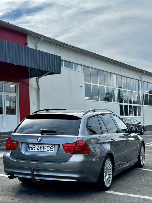 Vand BMW Seria 3 E91 Facelift 2.0D din 2009.