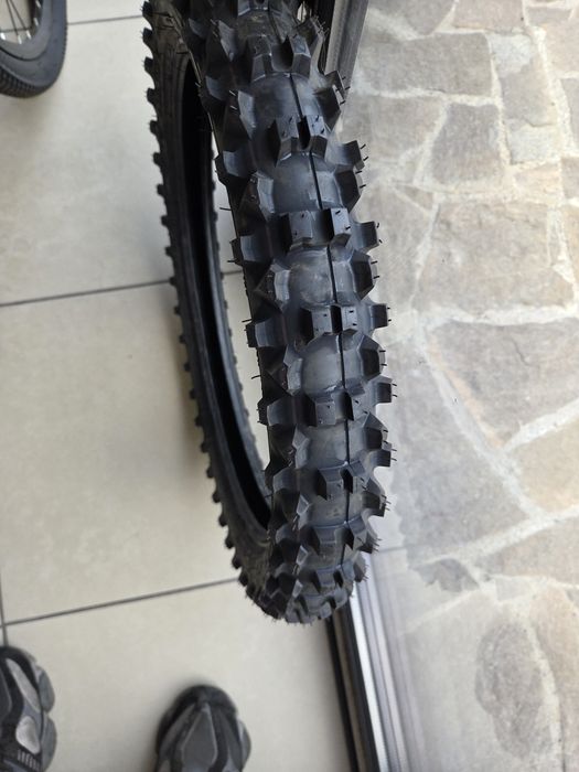 Гума за мотор pirelli