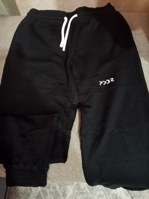 Слортивный костюм женский