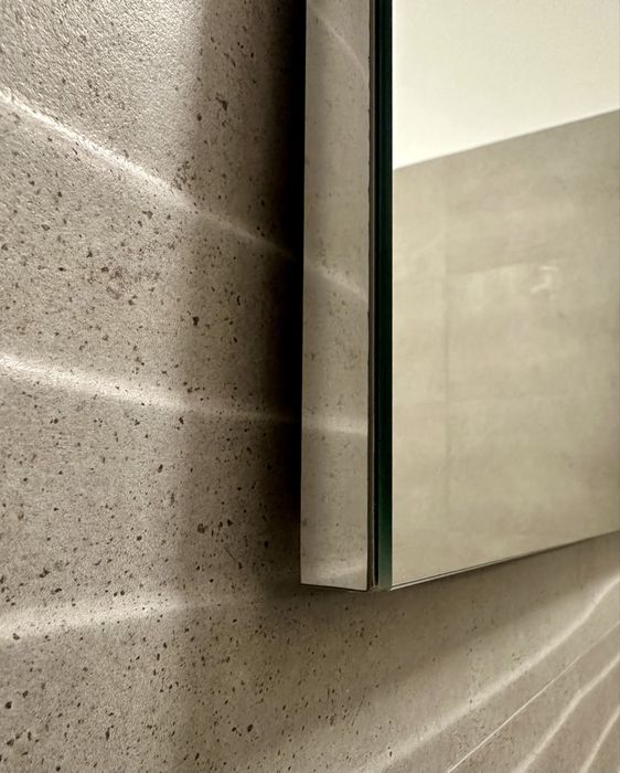 Oglindă de baie cu iluminare, 70 x 72 cm