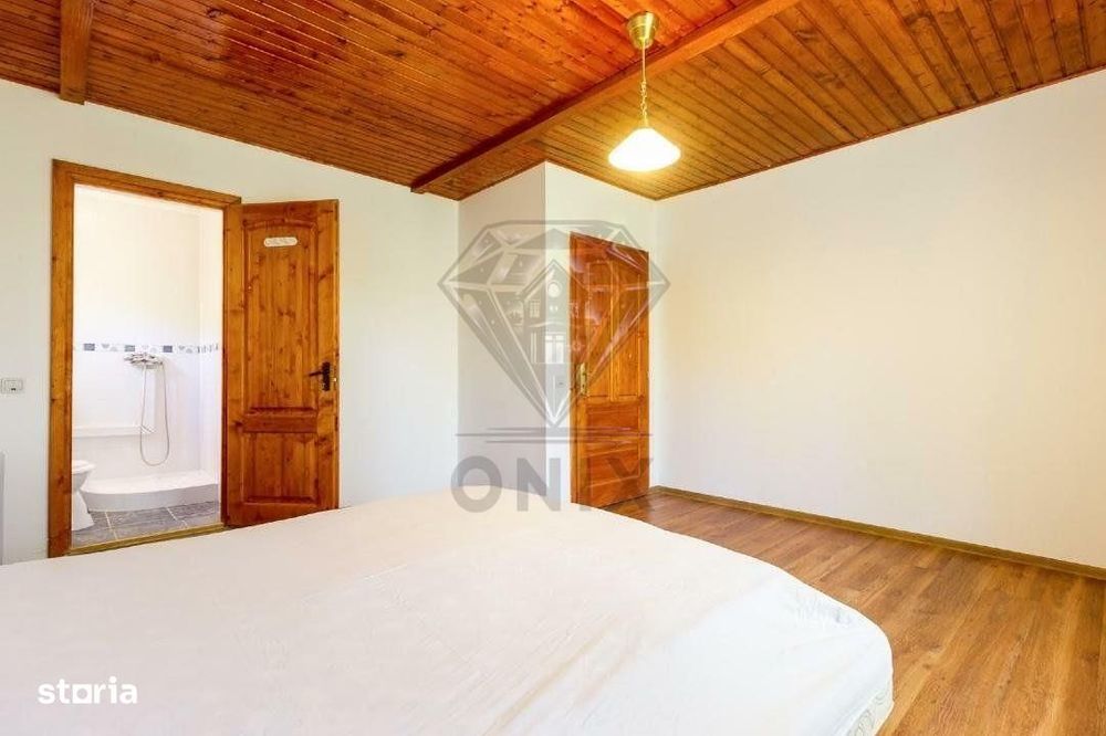 Vila deosebita cu 7 camere si 5 bai, 4290 mp teren, vedere panoramica
