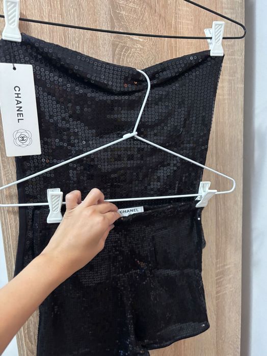 Set top + pantalon scurt paiete negru NOU