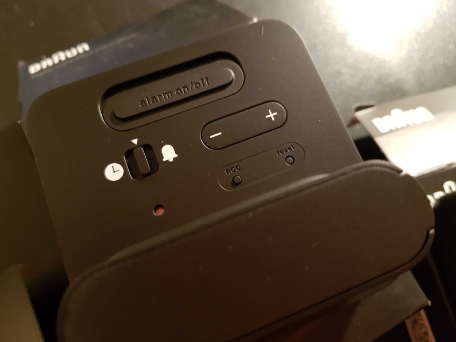 Ceas cu alarma Braun BC09B-DCF