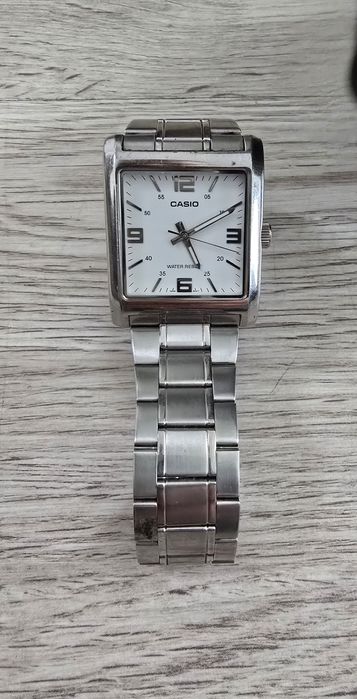 Vând Ceas Casio Dama