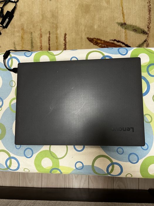 laptop lenovo gri
