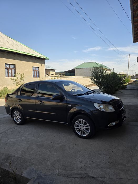 Nexia 3 sotiladi holati yaxshi