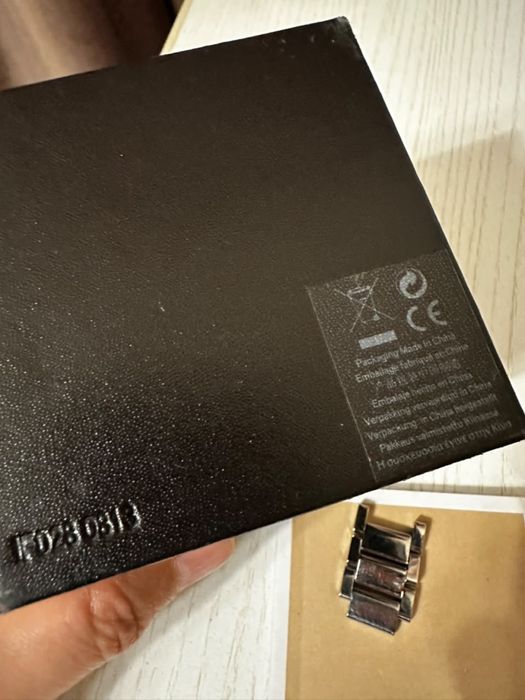 Продам часы женские Michael Kors