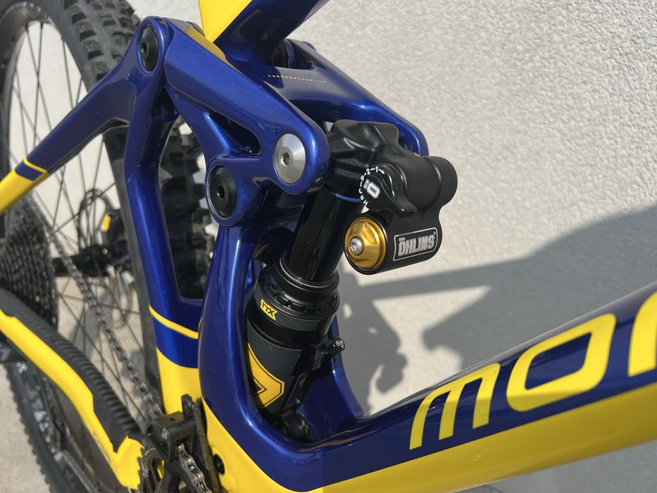 Bicicleta Mondraker superfoxy carbon R ohlins sram x01 fox