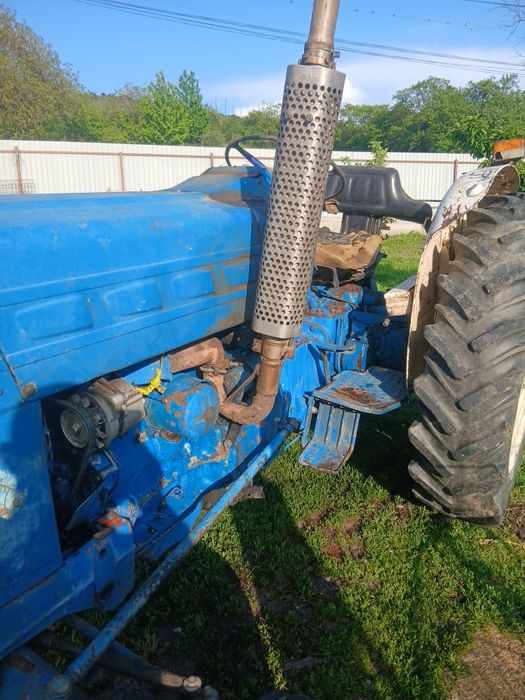Tractor Ford 4000
