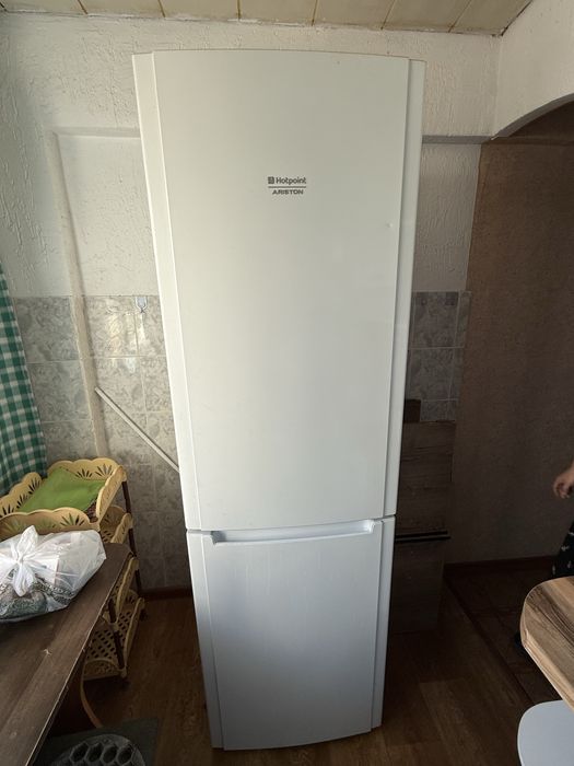 холодильник рабочем состоянии