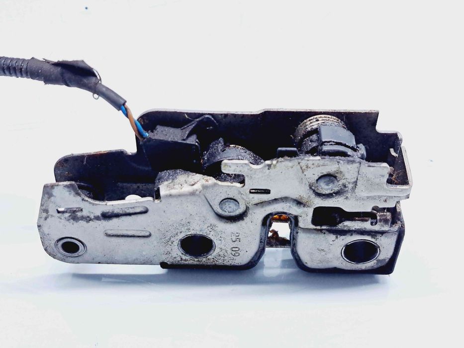 Broasca capota Volkswagen Golf 6 (5K1) [Fabr 2009-2013] 5K2823509B