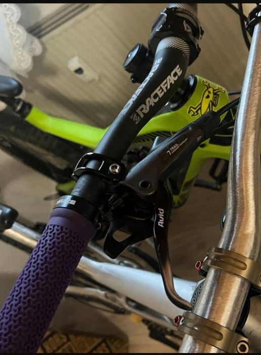 YT Capra CF Карбон 27.5, M , Ендуро, Мекица