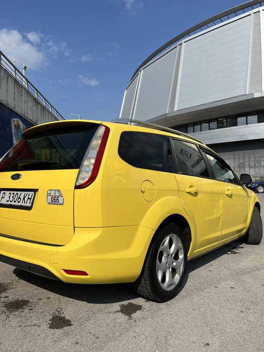 Ford Focus 1.6i комби