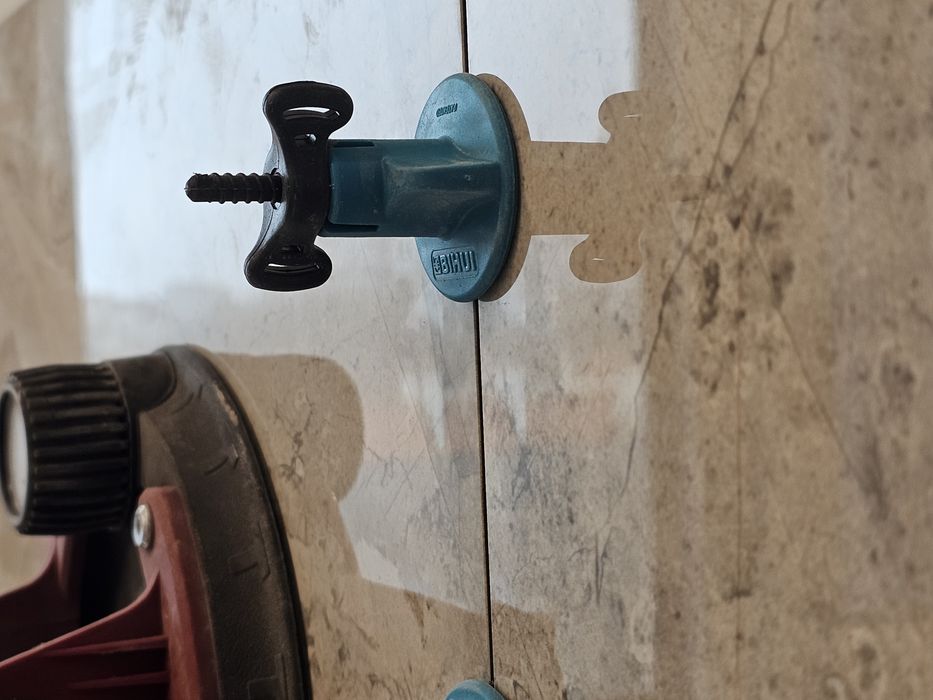 Ремонт на бани, полагане на плочки