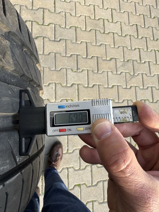 4 бр Почти Нови Летни Гуми Continental 255/40/20 MO DOT2024