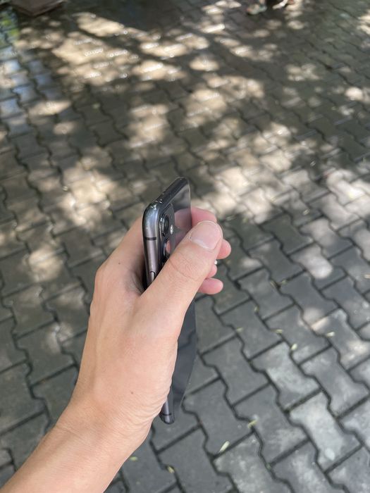 Iphone 11 64Gb обмен