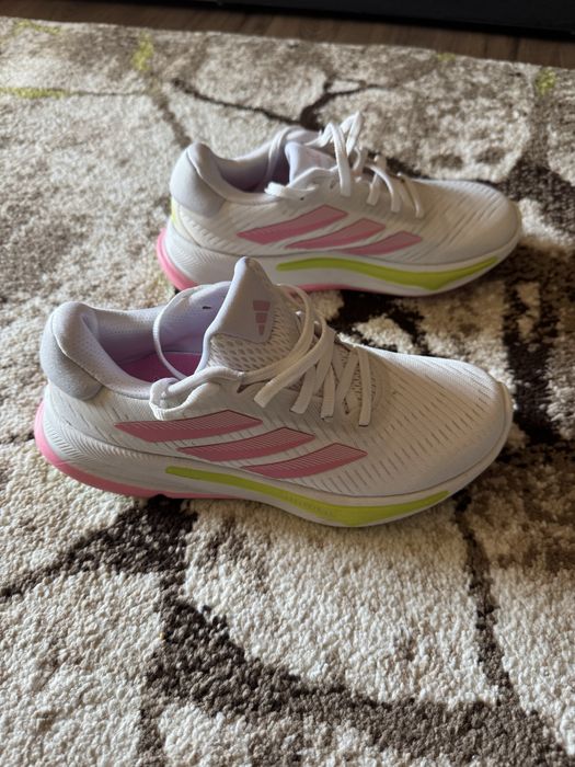 Дамски маратонки Адидас