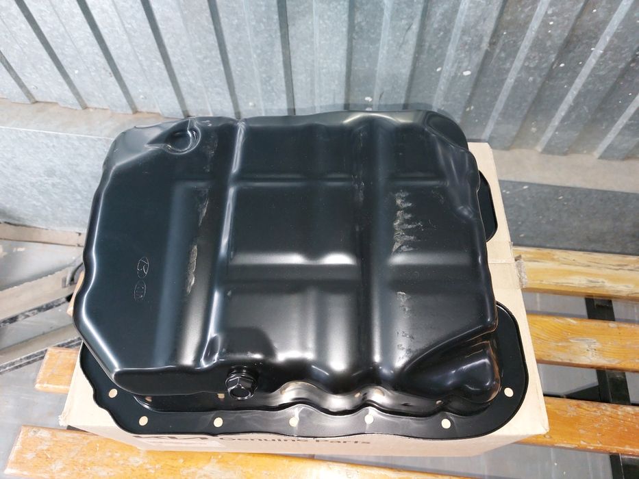 Продам поддон Новой Кия Хёндай