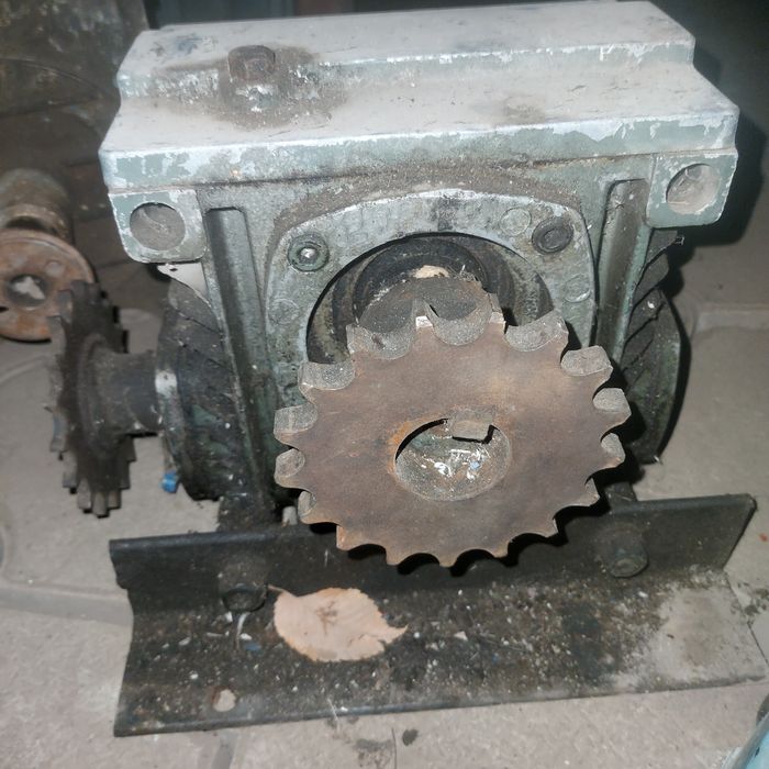 Продам редуктора