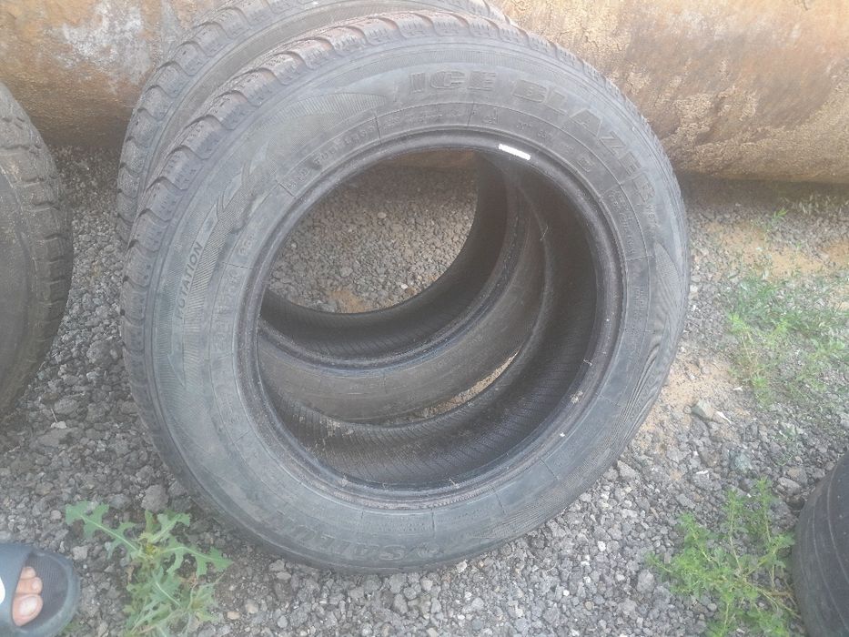 Продам Резину 205/65 16