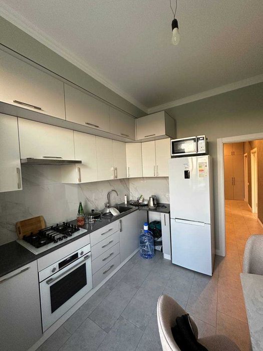 Квартира 65 м², метро Новза
