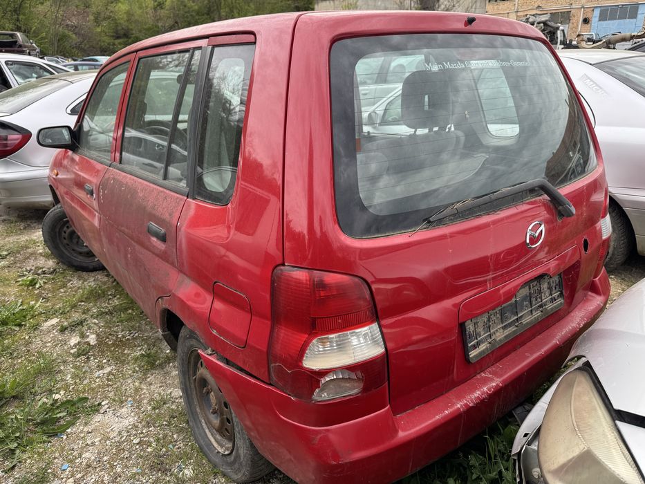 Mazda Demio 1.3i 63hp 2001г На части